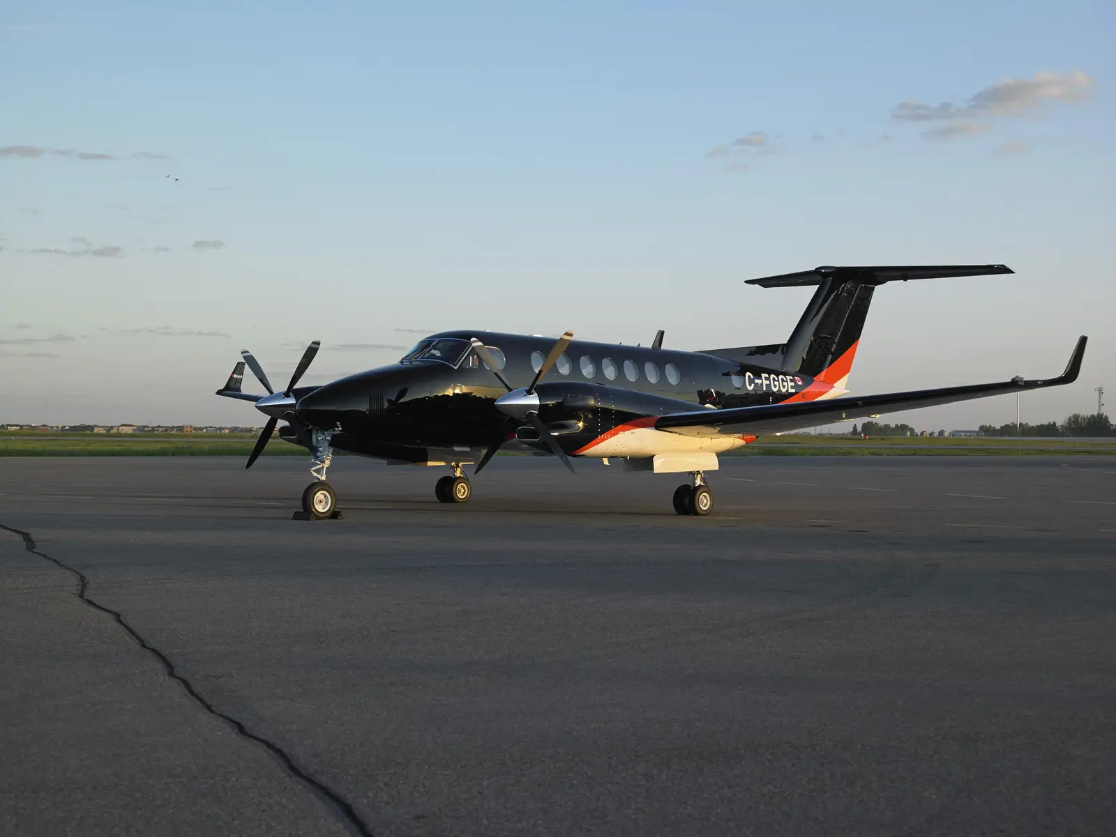 Beechcraft King Air 350iER C-FGGE operated by Kreos Aviation, Inc., exterior