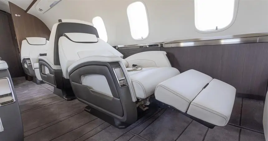 Bombardier Challenger 350 D-BDDE