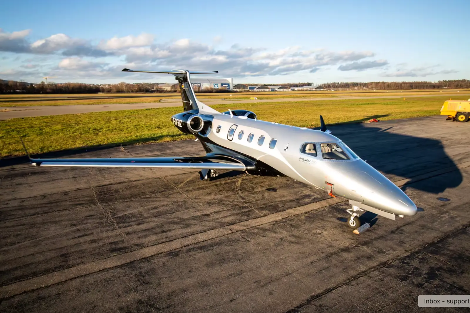 Embraer Phenom 300 D-CFHZ operated by DAS Private Jets, exterior