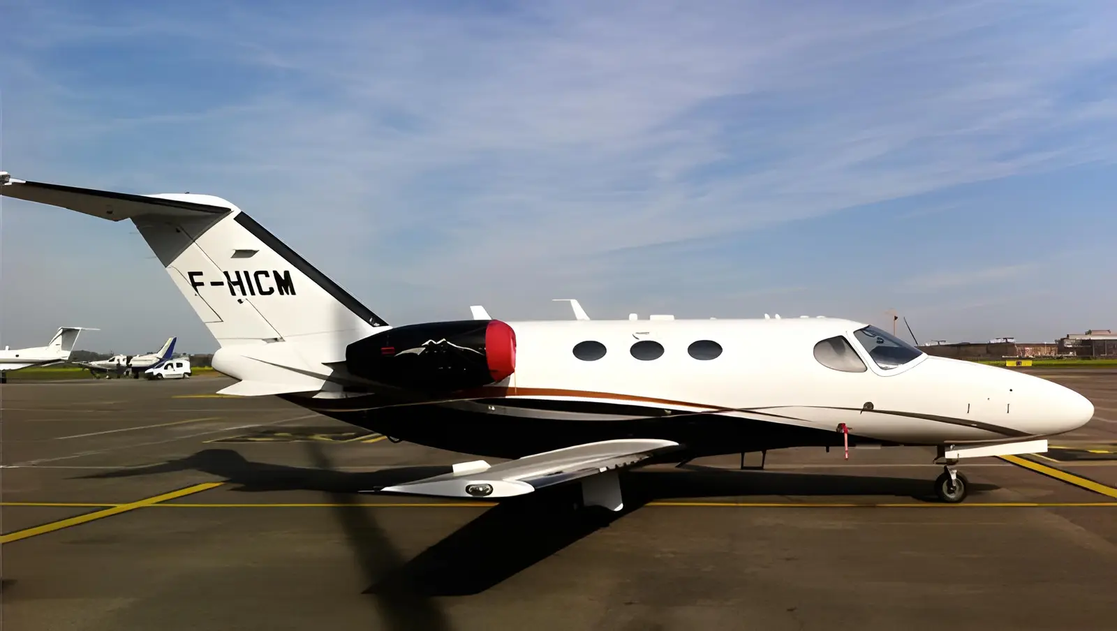 Cessna Citation Mustang F-HICM operated by Oyonnair, exterior