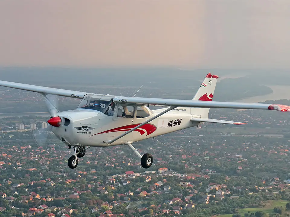 Cessna 172 HA-BFW operated by Fly-Coop Legiszolgaltato Ltd, exterior
