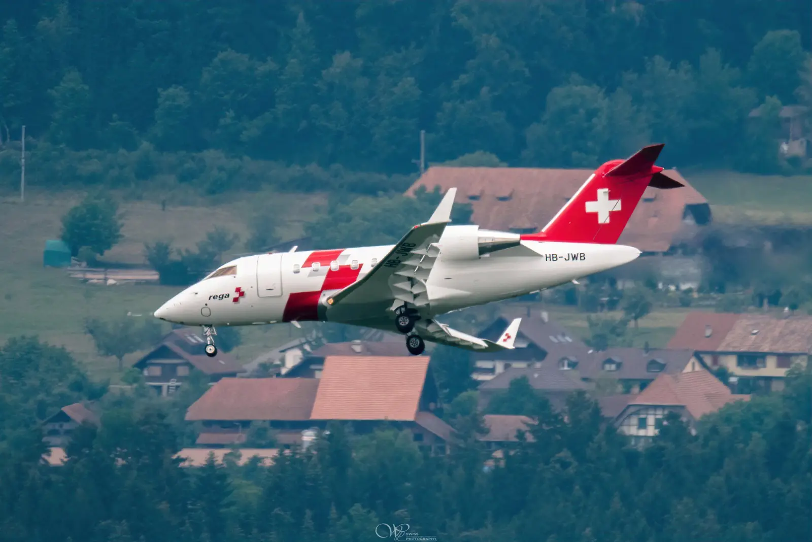Bombardier Challenger 650 HB-JWB operated by Swiss Rega Air-Ambulance , exterior