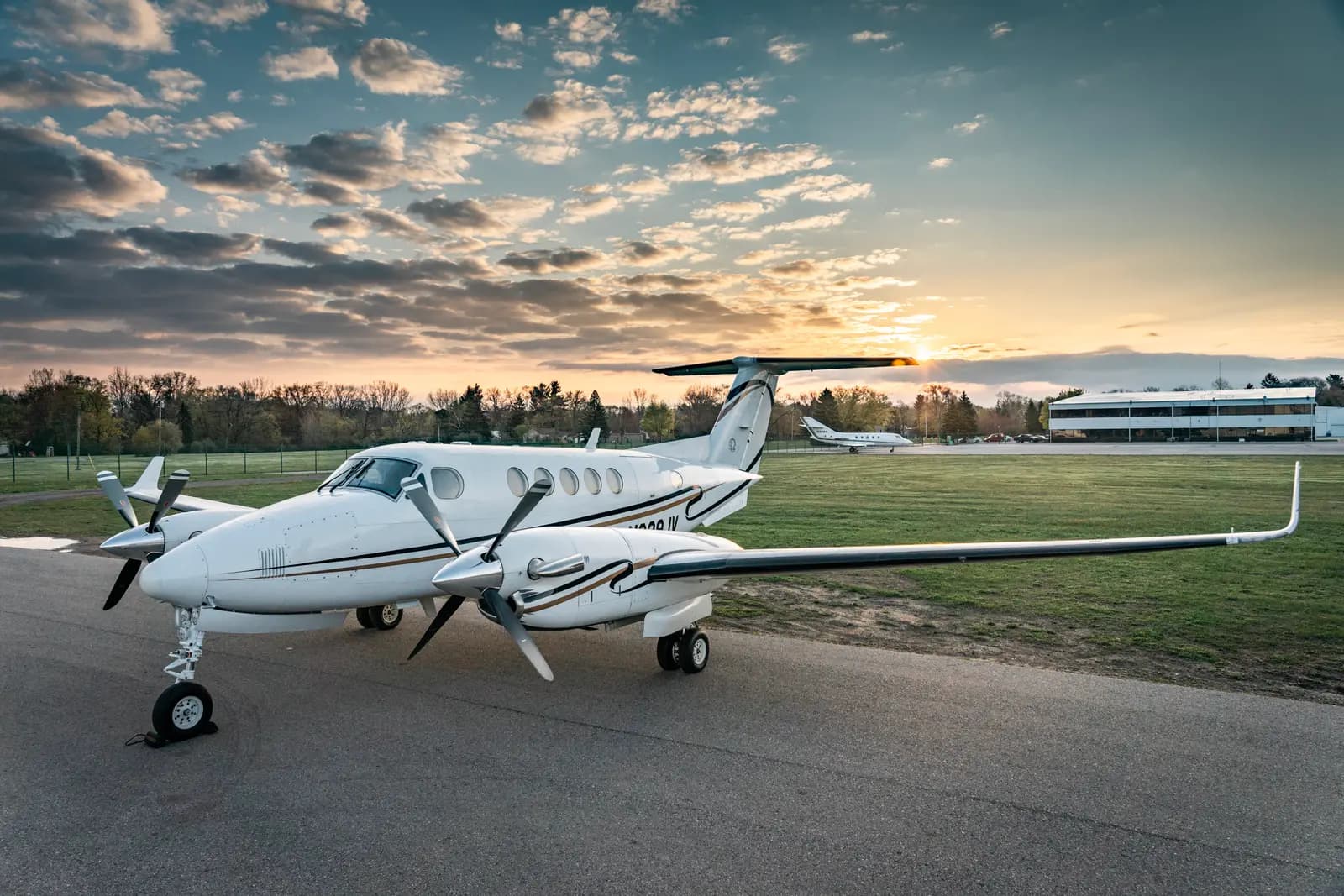 Beechcraft King Air B200 N239JV operated by DCT Air, LLC, exterior