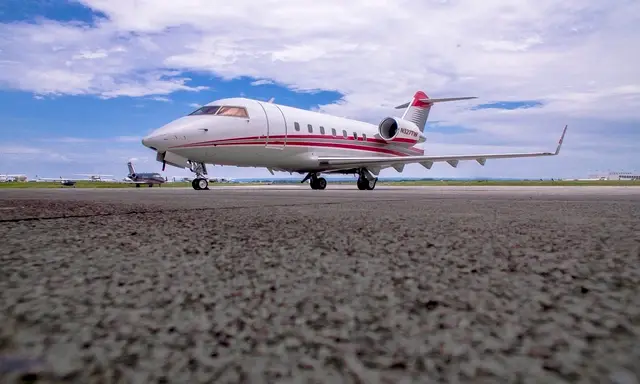 Bombardier Challenger 604 N327TW operated by New World Aviation, Inc., exterior