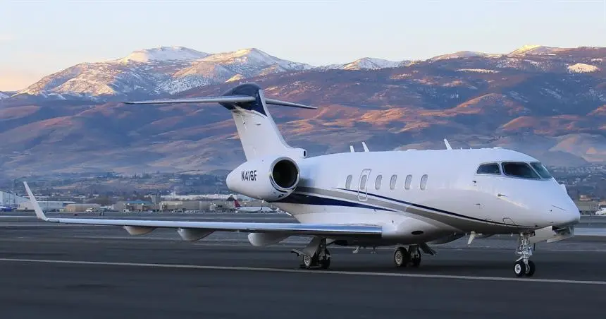 Bombardier Challenger 300 N416F operated by Baker Aviation, LLC, exterior