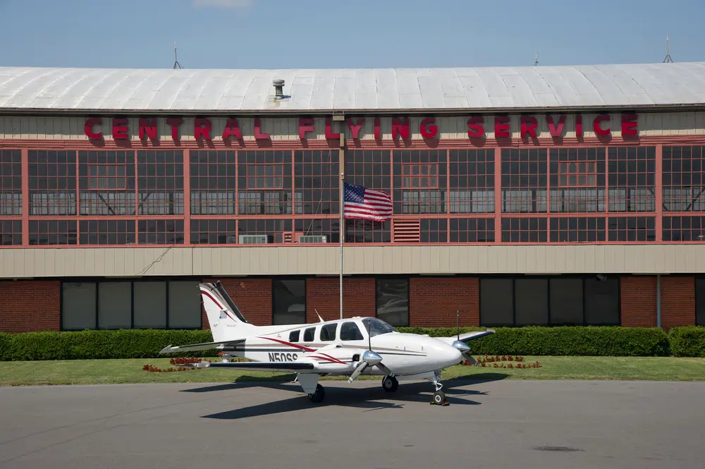 Beechcraft 58 Baron N50SS operated by Central Flying Service, exterior