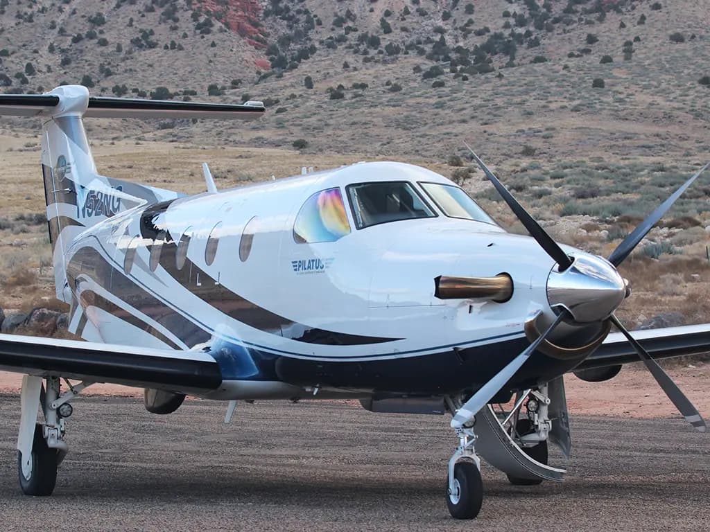 Pilatus PC-12/47 N52NG operated by Steelman Aviation Inc (AirSmart), exterior