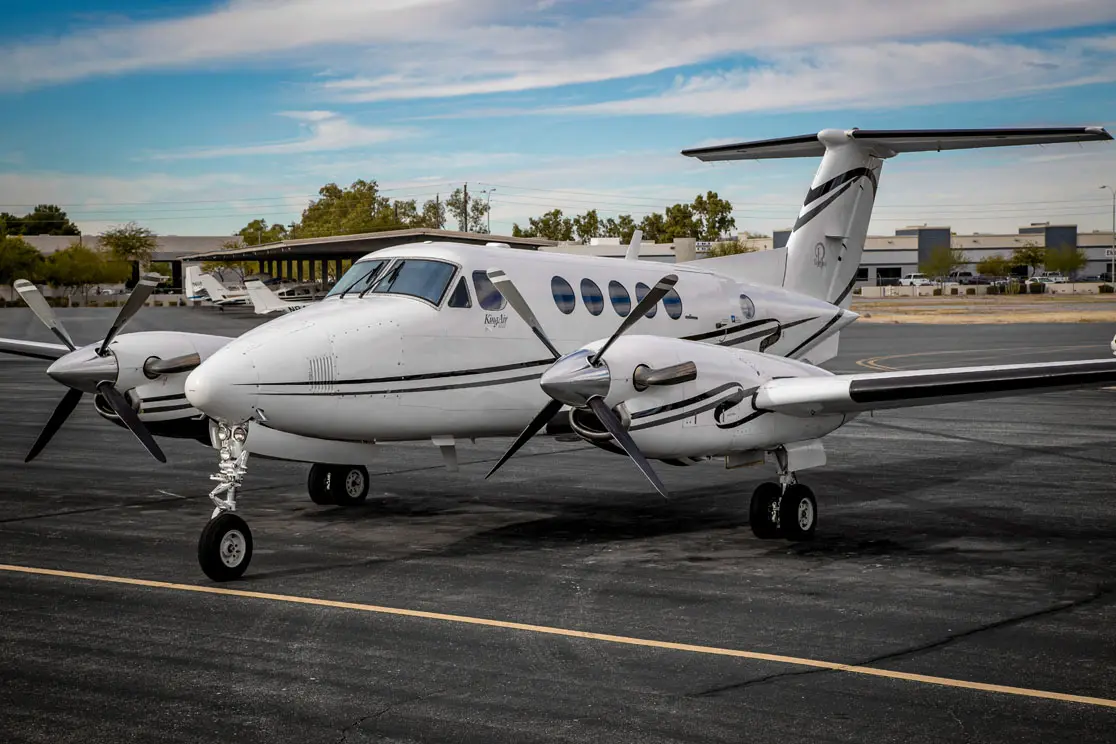 Beechcraft King Air B200 N716AV operated by Southwest Aircraft Charter, exterior