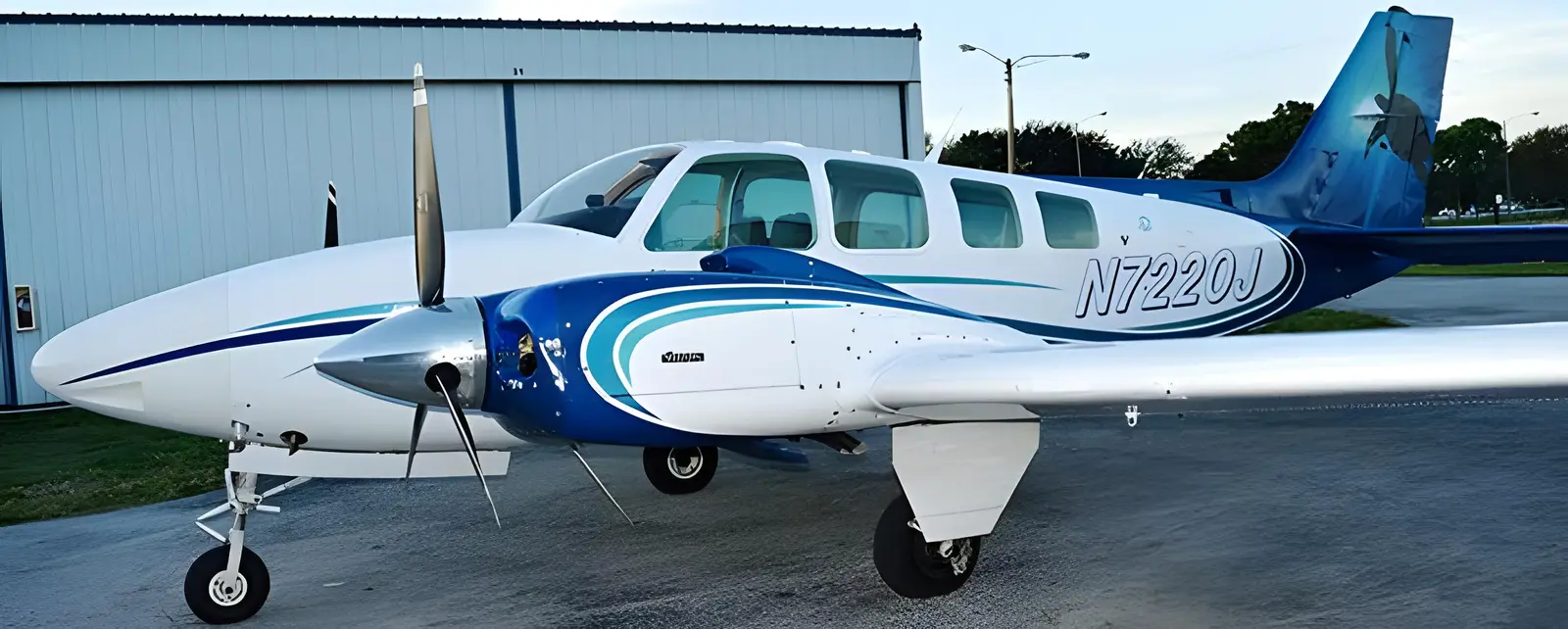 Beechcraft 58 Baron N7220J operated by Plane Travel, Inc., exterior
