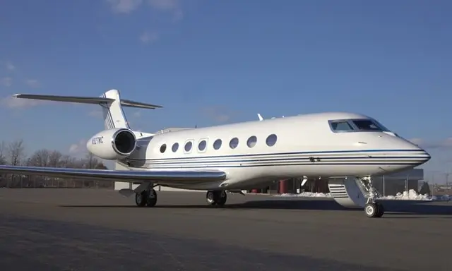 Gulfstream G650 N927MC operated by NetJets, exterior