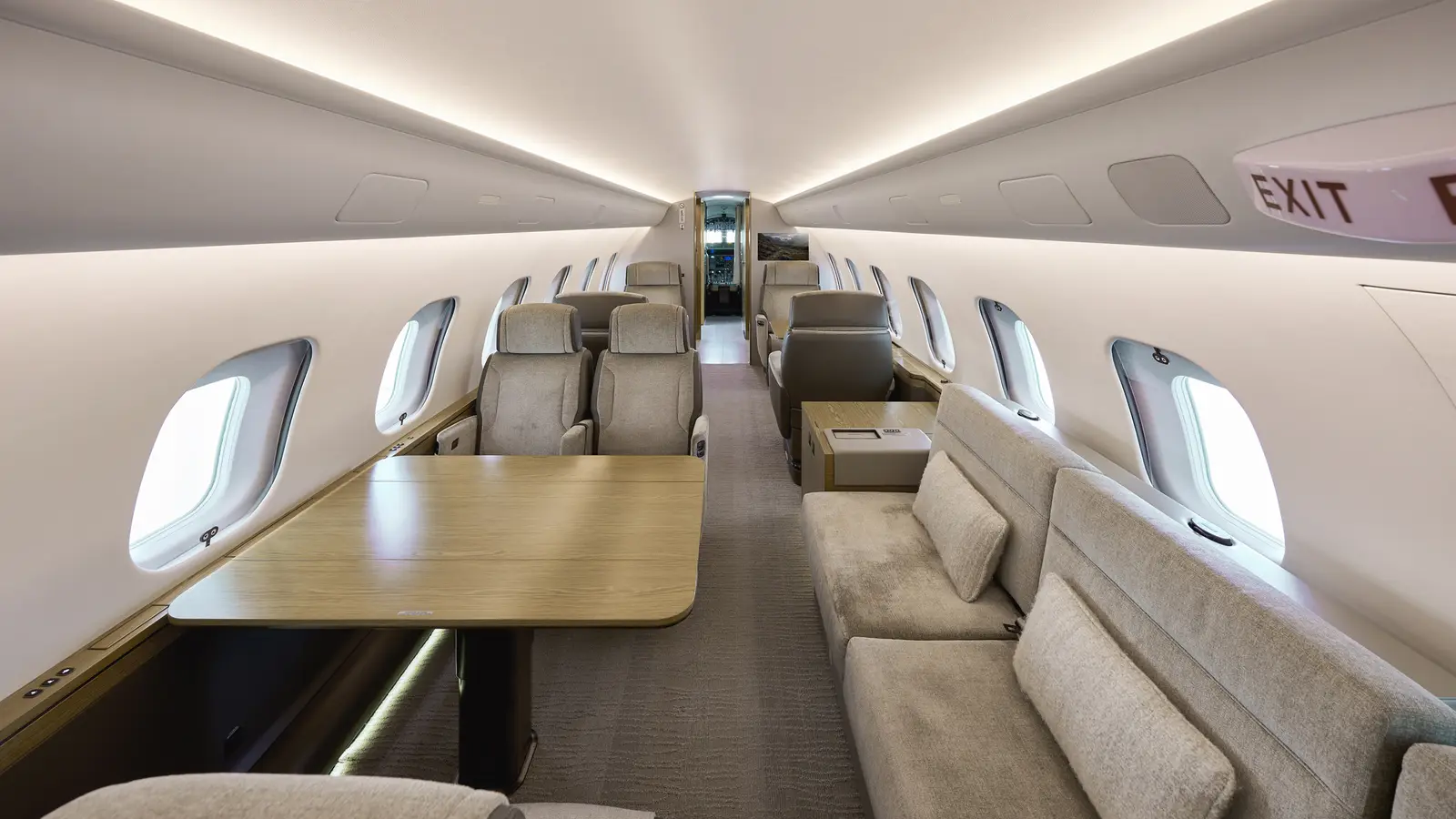 Bombardier Global 5500 OY-VVO operated by Blackbird Air Charter A/S, exterior