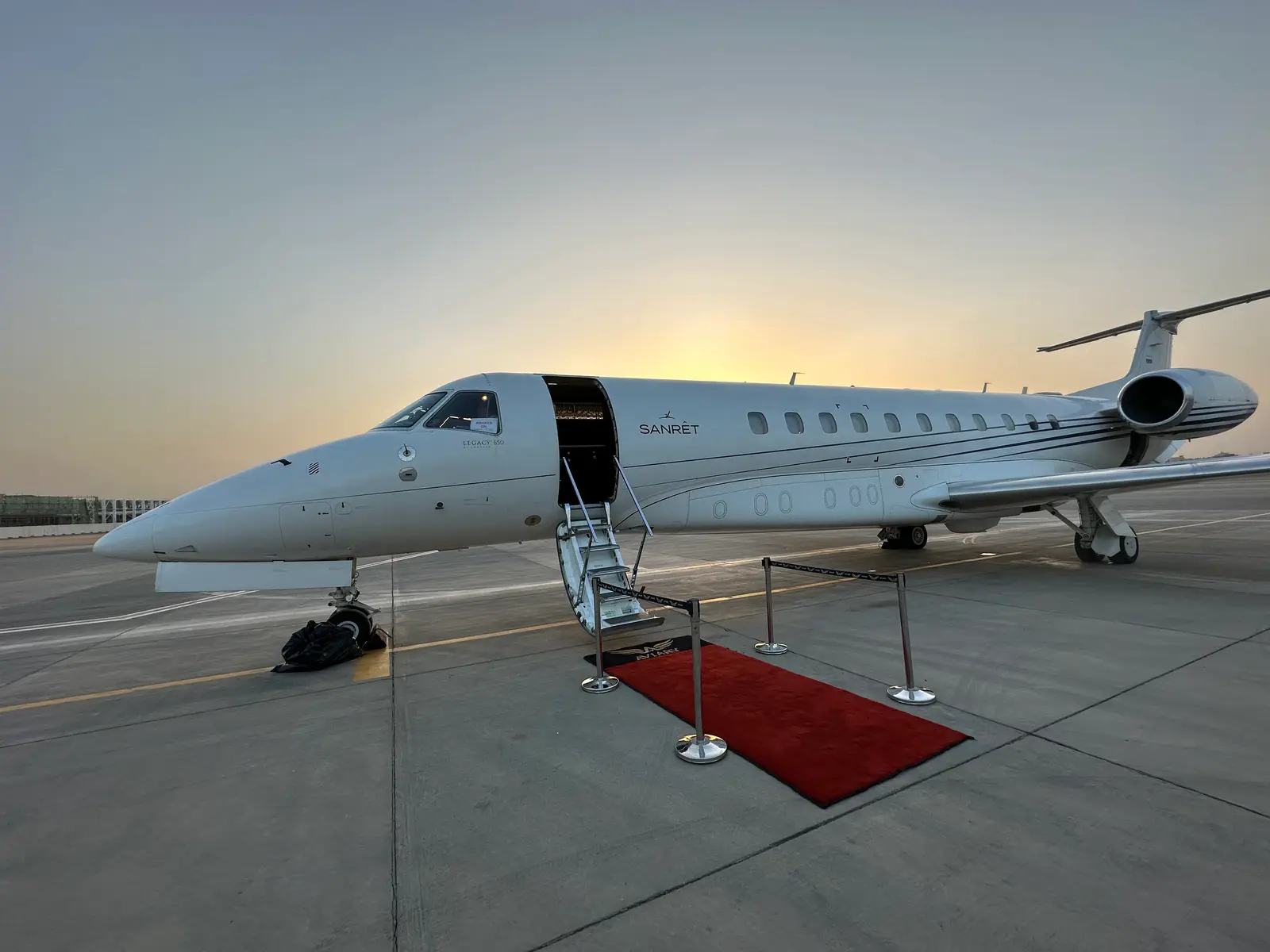 Embraer Legacy 650 RA-02877 operated by Sanret – Avia Management Group, exterior