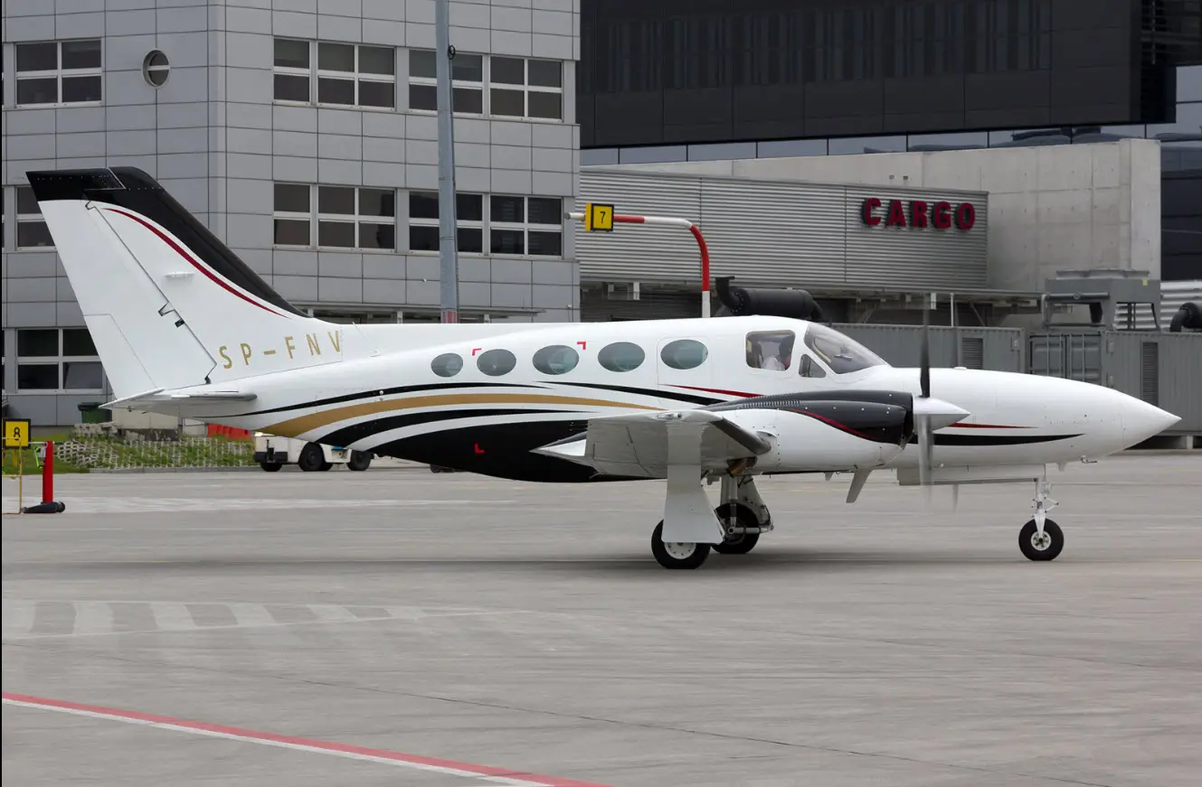 Cessna 421C SP-FNV operated by Sky Poland, exterior