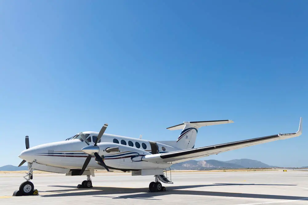 Beechcraft King Air 200 SX-INT operated by Magna Aviation, exterior