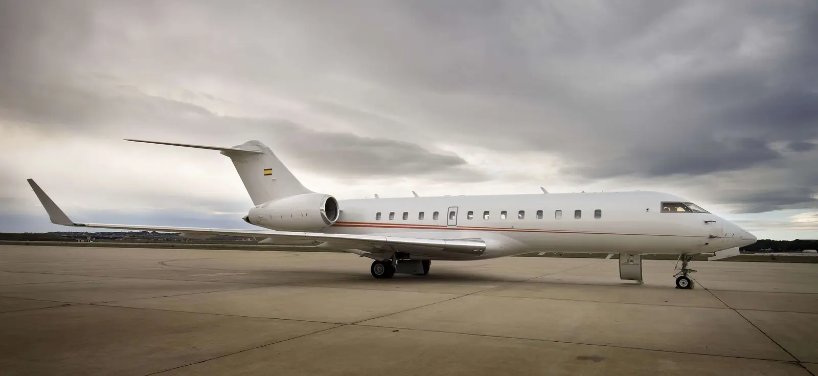 Bombardier Global 6500 T7-VBL operated by Gestair, exterior