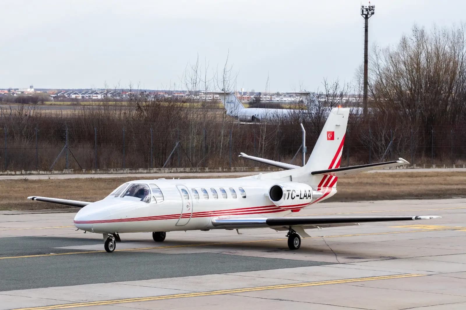Cessna Citation V TC-LAA operated by Plures Aviation, exterior