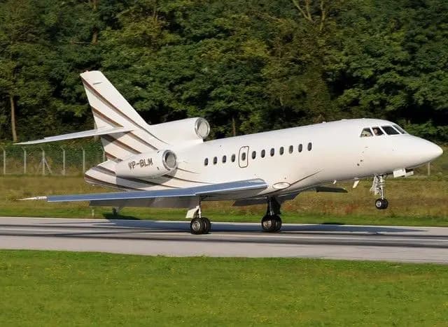 Dassault Falcon 900 VP-BLM operated by Lions Air Group, exterior