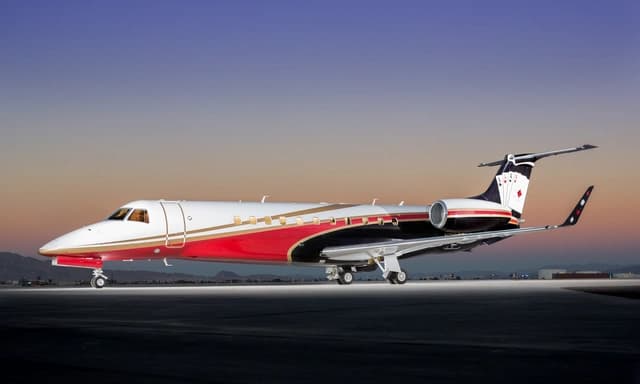 Embraer Legacy 600 N900EM