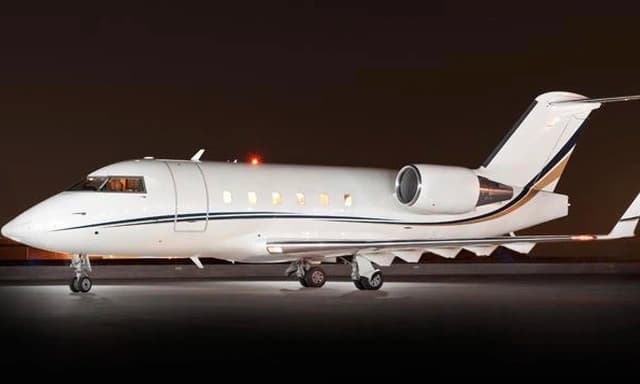 Challenger 604 N530BD