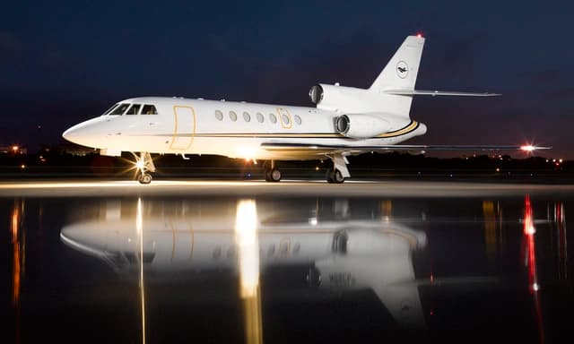 Falcon 50 N56LN