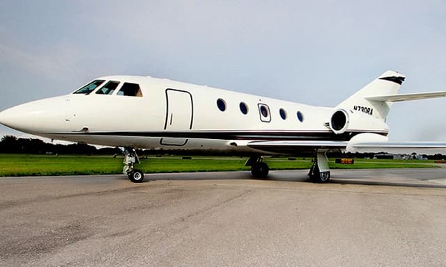 Falcon 20F-5 N730RA