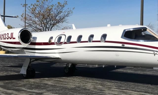 Learjet 31 N103JL