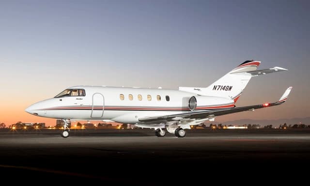 Hawker 900XP N714BW