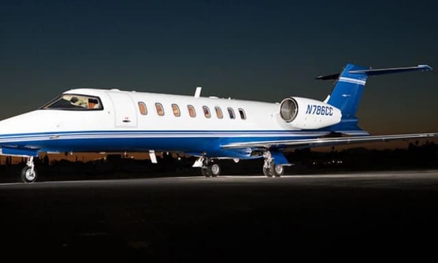 Learjet 45 N786CC