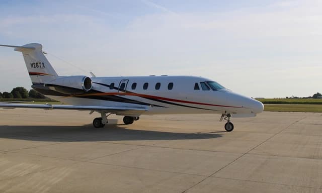 Cessna Citation VII N28TX