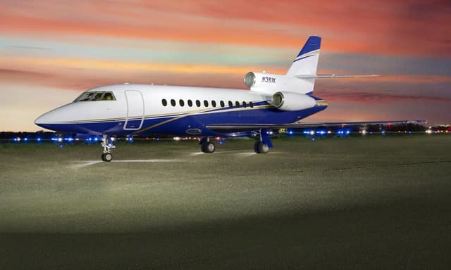 Falcon 900 N361K