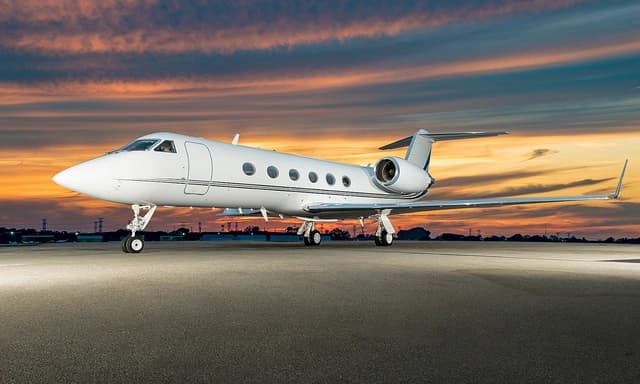 Gulfstream IV N132JE