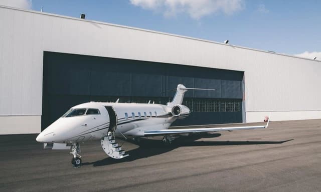 Challenger 300 N91QK