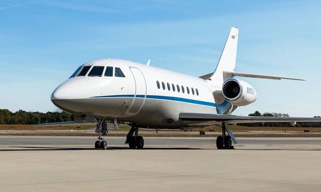 Falcon 2000 N190SA