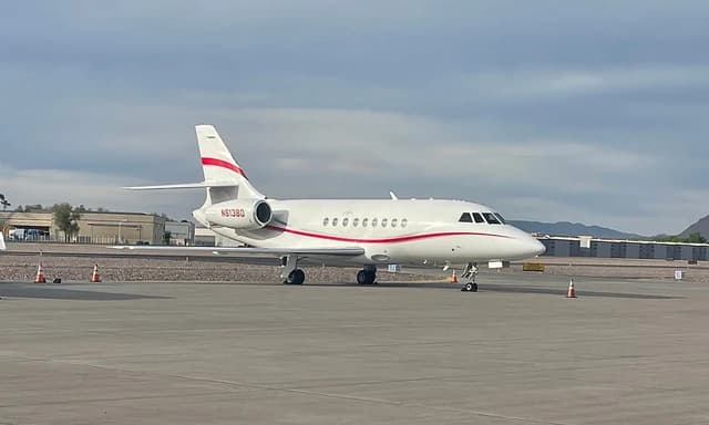 Falcon 2000 N613BD