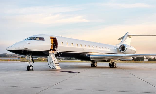 Global Express XRS N319GG