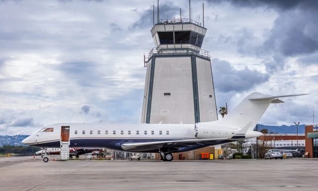 Global Express N838SW