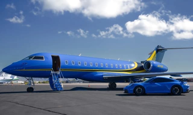 Global Express XRS N372BC