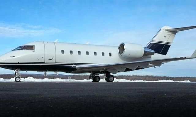 Challenger 604 N249TX