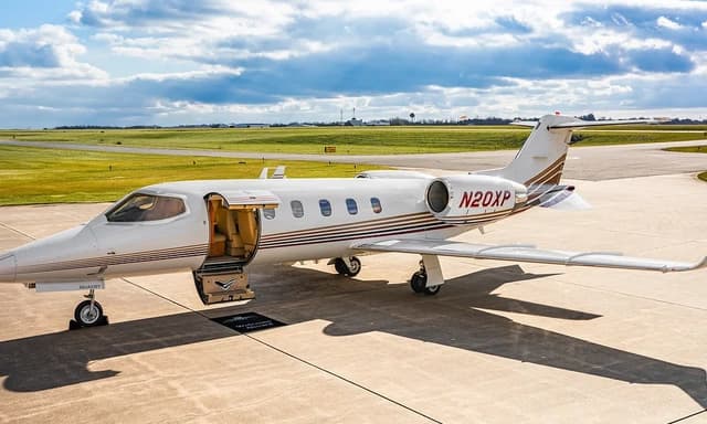 Learjet 31A N20XP