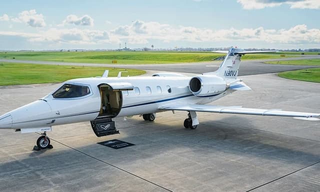 Learjet 31A N90VJ