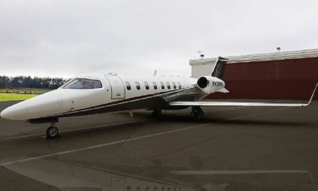Learjet 45 N438RV