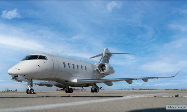 Challenger 3500 N335FG