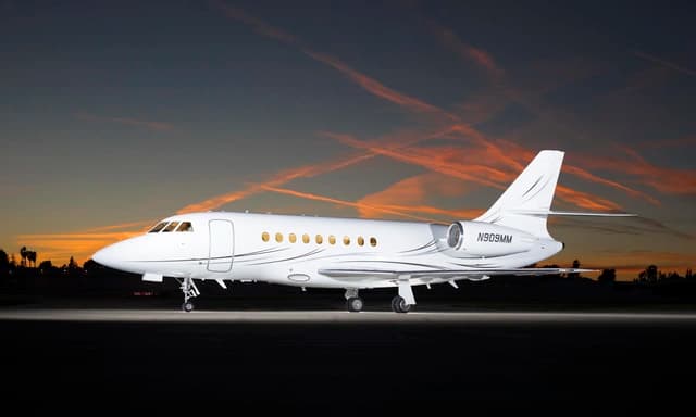 Falcon 2000EX N909MM