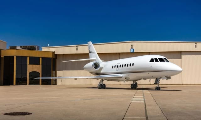 Falcon 2000EX N623RM