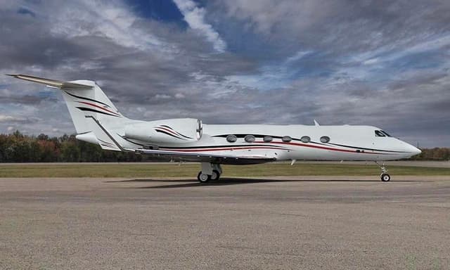 Gulfstream G450 N115LR