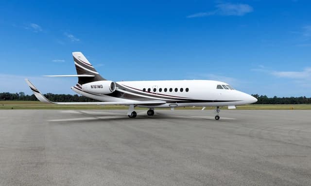 Falcon 2000LX N161MD