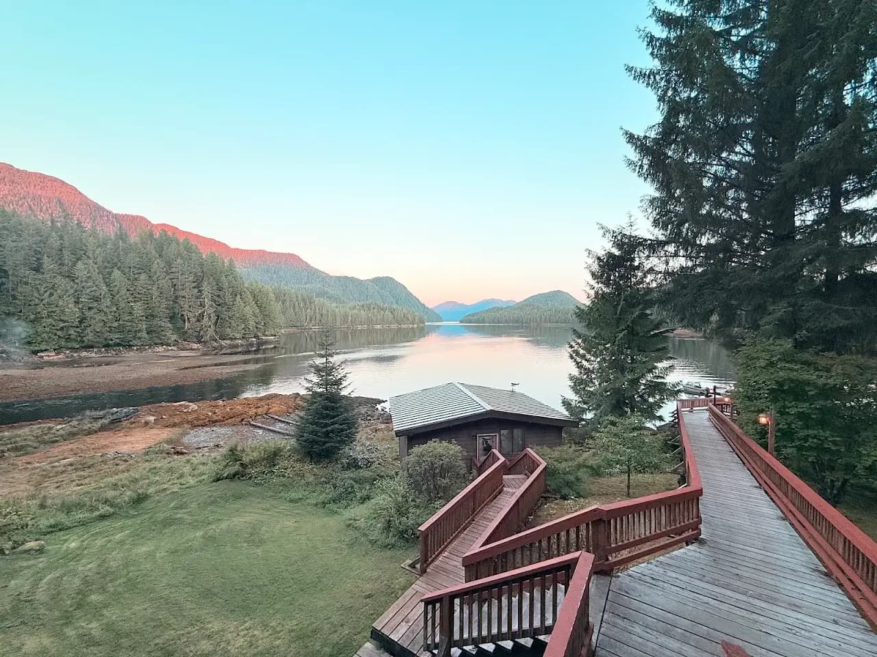 Yes Bay Lodge Seaplane Base
