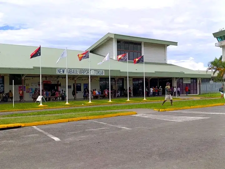 Tokua Airport
