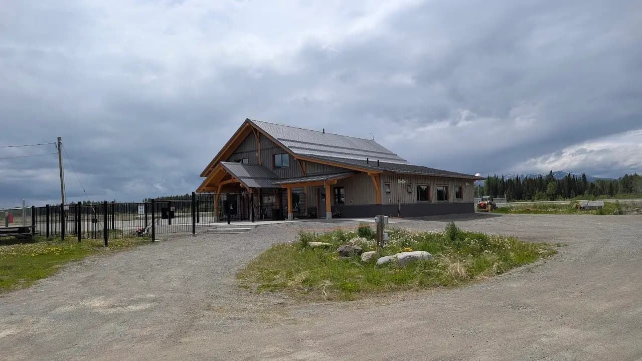 Anahim Lake Airport