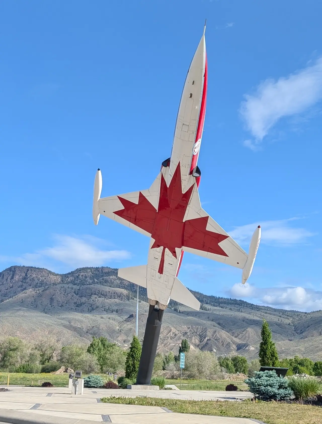 Kamloops John Moose Fulton Field Regional Airport